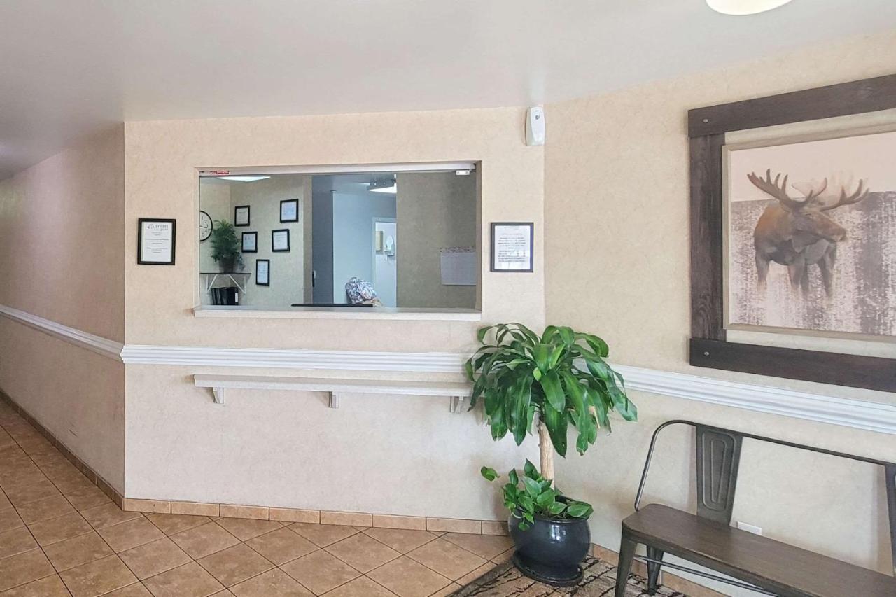 Suburban Studios Denver Central-アーバダ エクステリア 写真