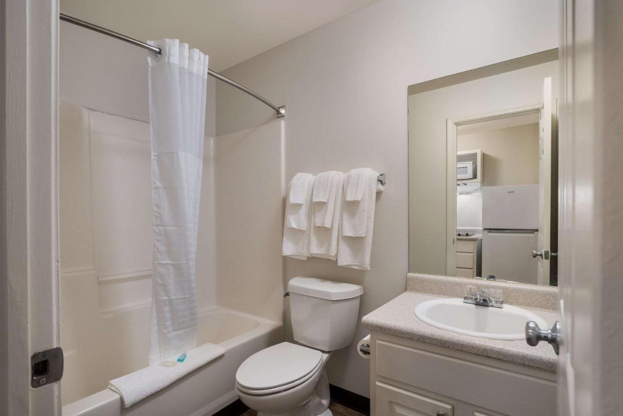Suburban Studios Denver Central-アーバダ エクステリア 写真