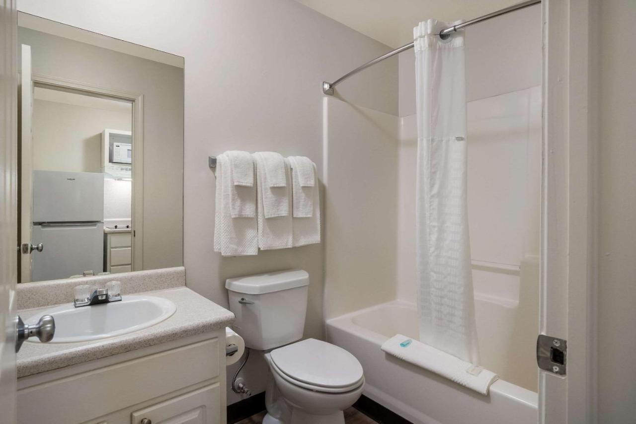 Suburban Studios Denver Central-アーバダ エクステリア 写真
